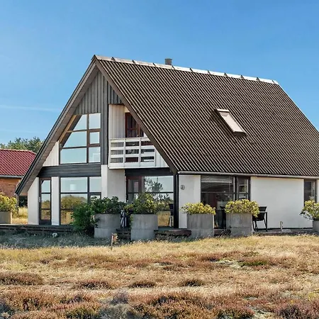 Awesome Home In Laeso With Kitchen Eksteriør bilde